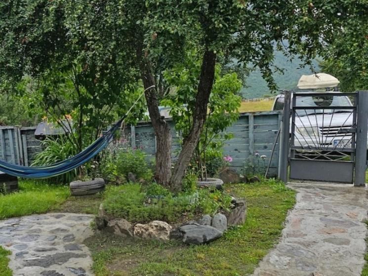 Guesthouse Leno Tsaldashi Exteriér fotografie